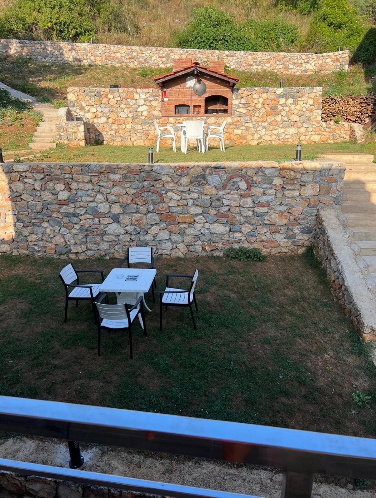 Edelweiss Villa Trpejca Exteriör bild