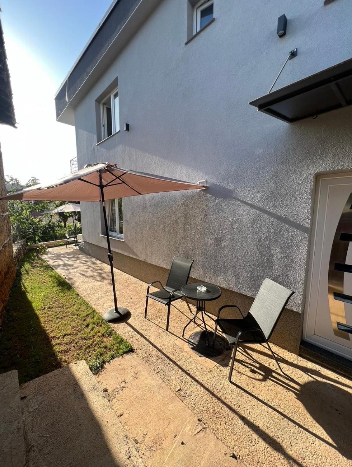 Edelweiss Villa Trpejca Exteriör bild